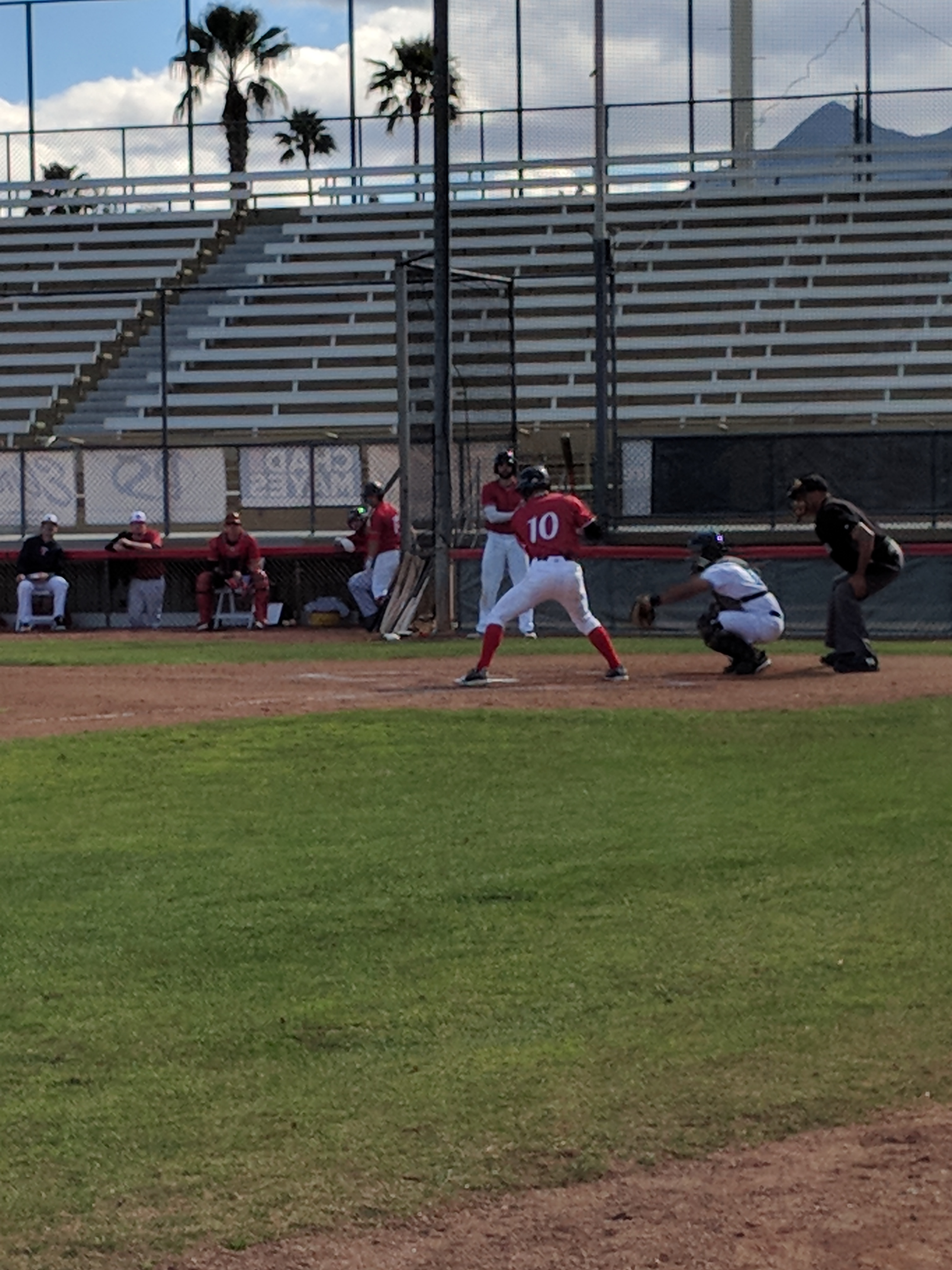 Grendell Tosses Gem on Aux Field as Top 2 Teams Fall on Stadium Field