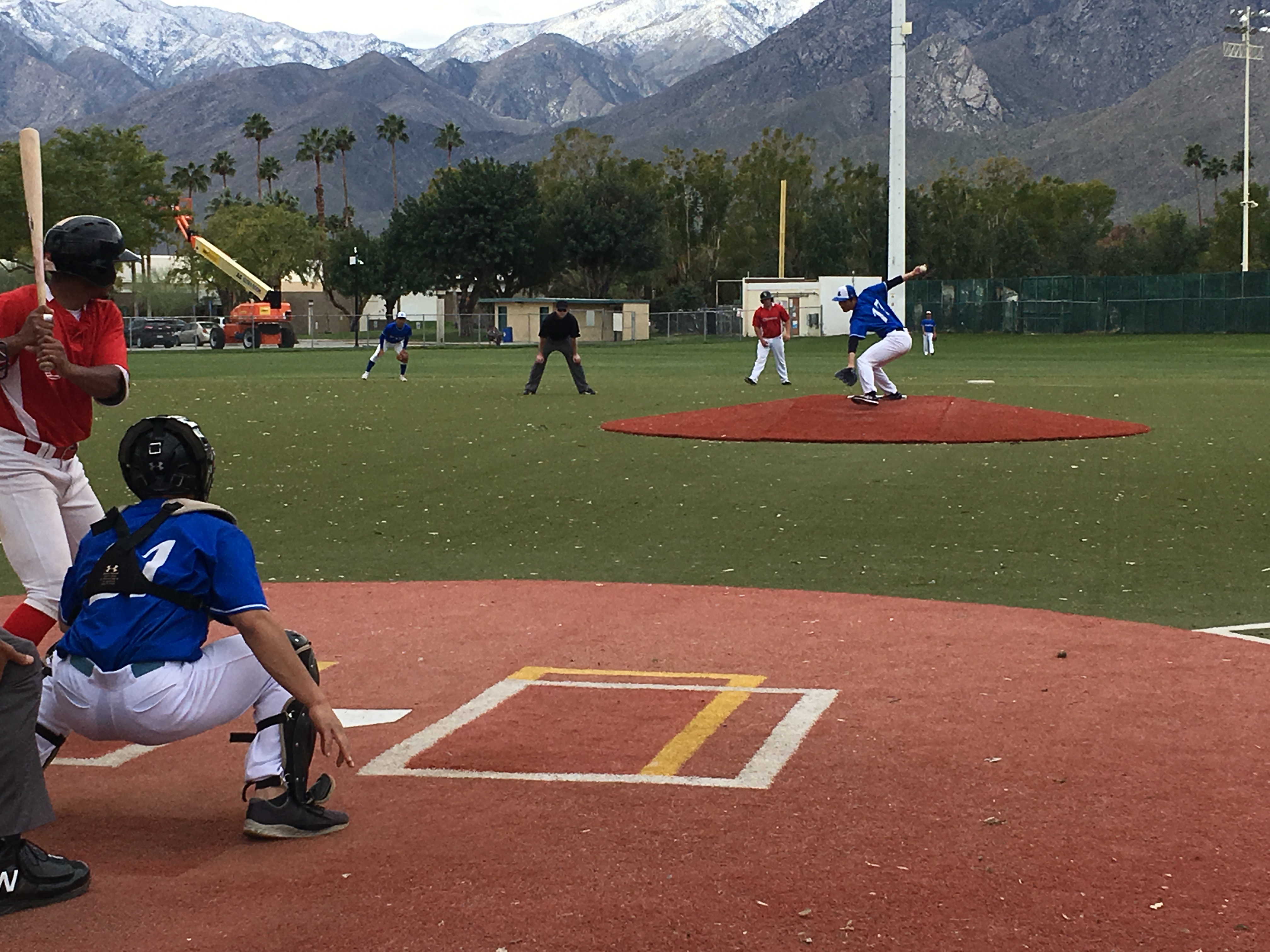 Auxiliary Field Hit Parade & Stadium Field Close Games